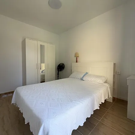 Apartamento Bajo Junto Al Mar En El Tamaduste